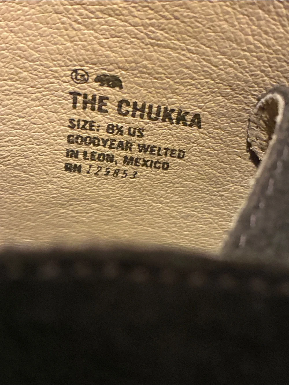 Men’s 8.5 Taylor Stitch Dark Brown Suede Chukka Boots (The Chukka)
